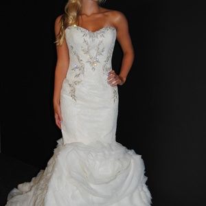 Enzoani Justina